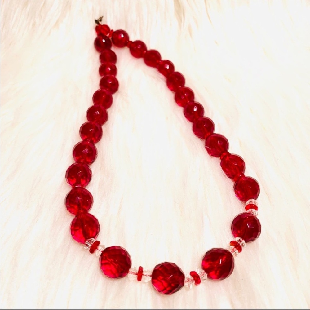SHOP CLOSING! Antique Vintage 1950s Red Glass Beaded Necklace